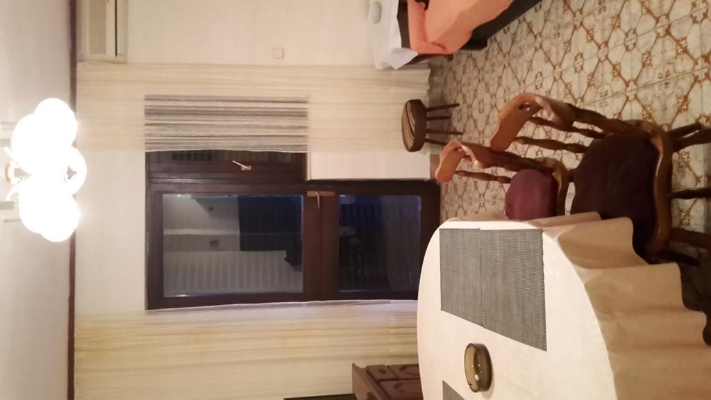 Antonija Apartments With Pool ビオグラード・ナ・モル エクステリア 写真